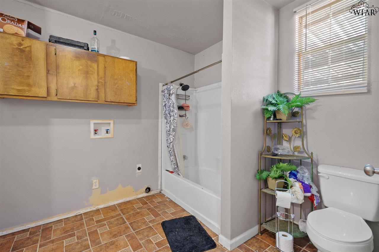 1532 Clover Lane, Wichita Falls, Texas image 10