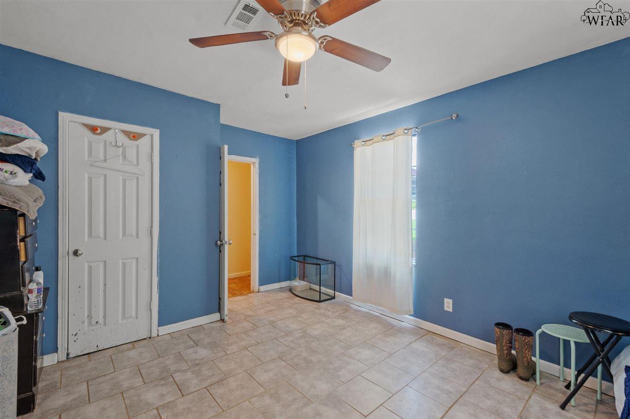 1532 Clover Lane, Wichita Falls, Texas image 11