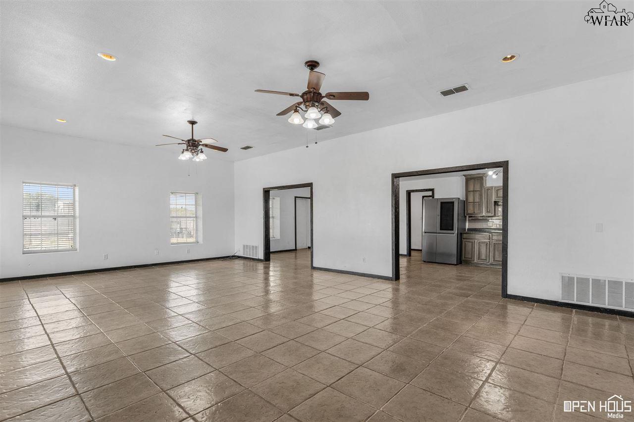 2142 Decker Road, Wichita Falls, Texas image 6