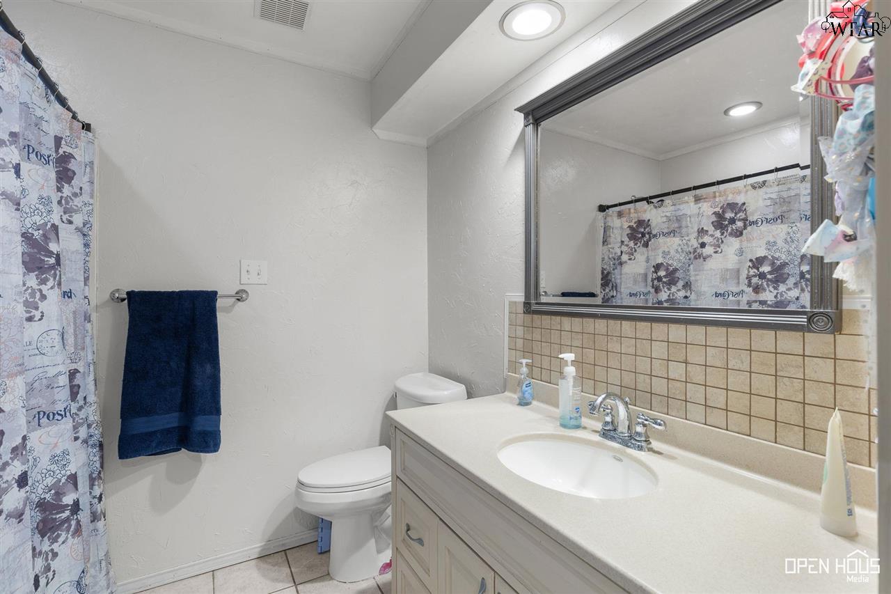 4602 Trailwood Drive, Wichita Falls, Texas image 21