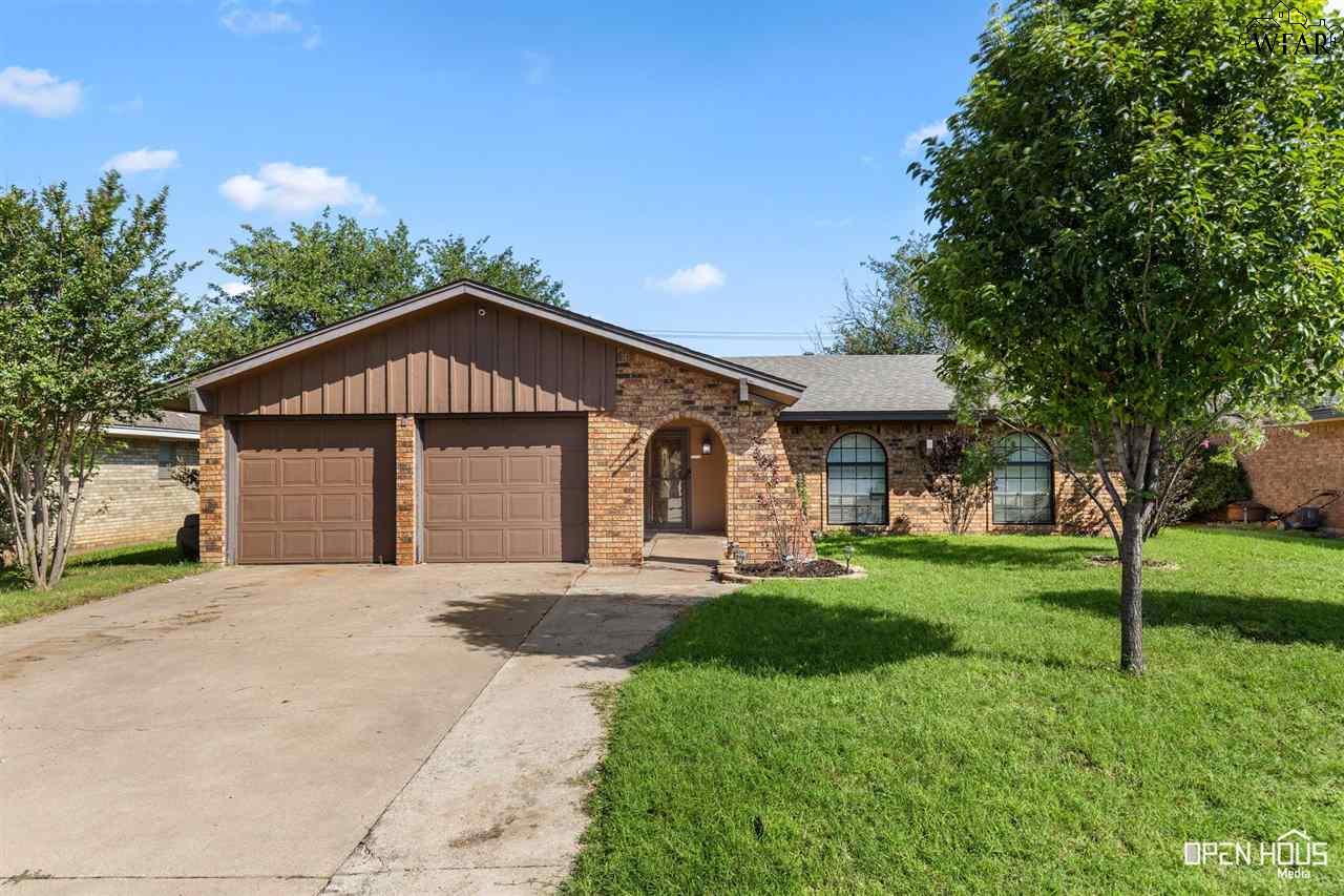 4602 Trailwood Drive, Wichita Falls, Texas image 1