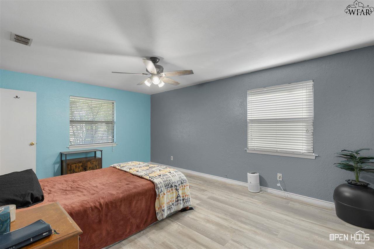 4602 Trailwood Drive, Wichita Falls, Texas image 13