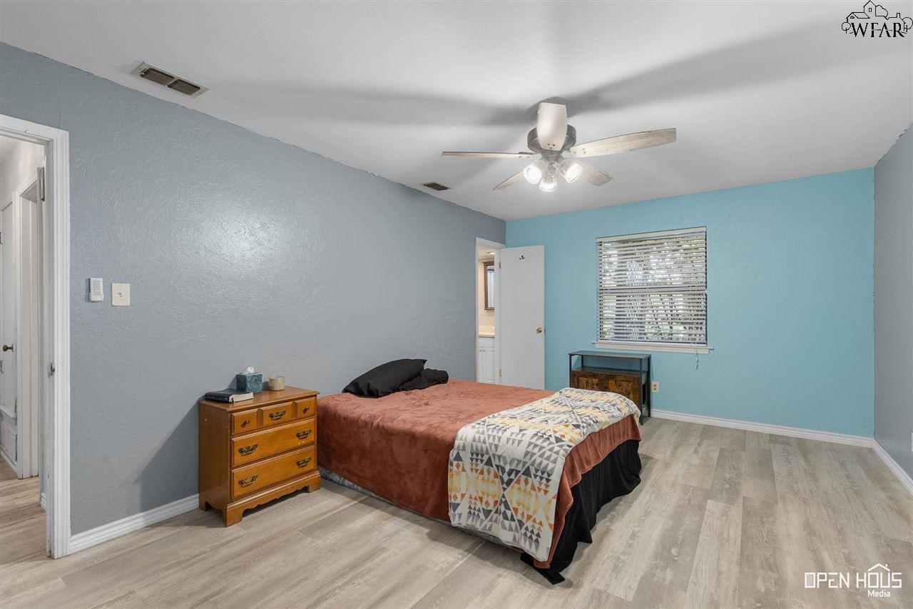 4602 Trailwood Drive, Wichita Falls, Texas image 14