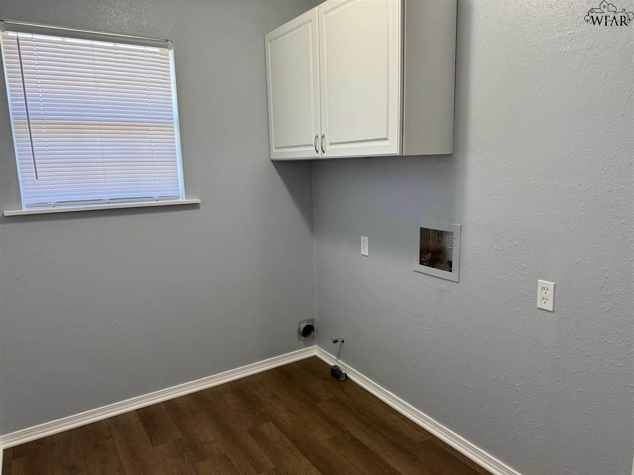 410 W Miller Street, Seymour, Texas image 21