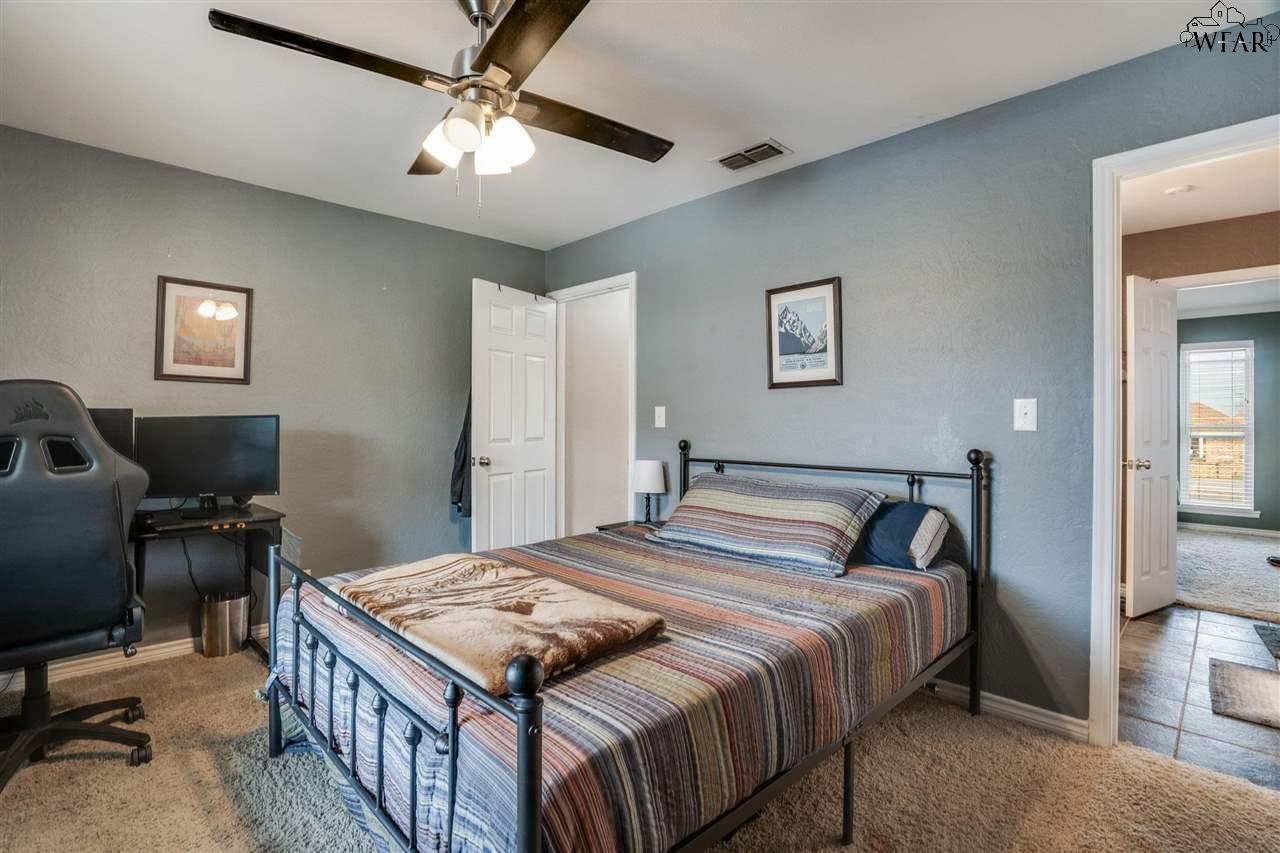 704 Shoreline Drive, Wichita Falls, Texas image 20