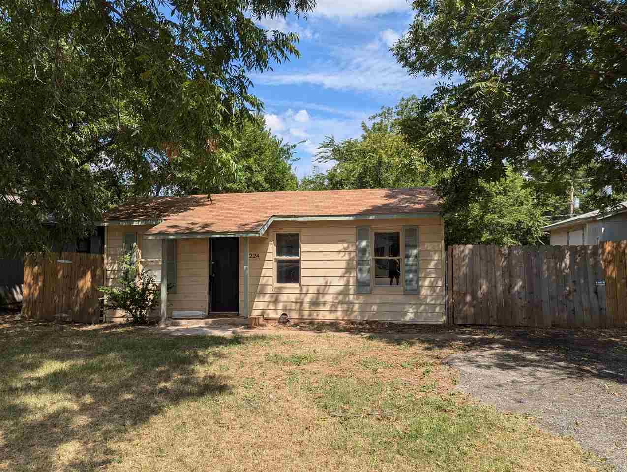 1224 36th Street, Wichita Falls, New York image 1
