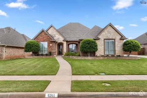 Homes For Sale - 5311 Waterford Drive<br/> Wichita Falls, TX 76310