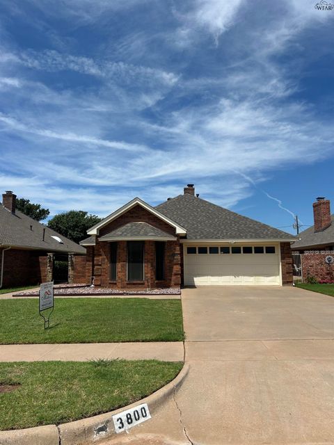 Homes For Sale - 3800 Alexandria Street<br/> Wichita Falls, TX 76310