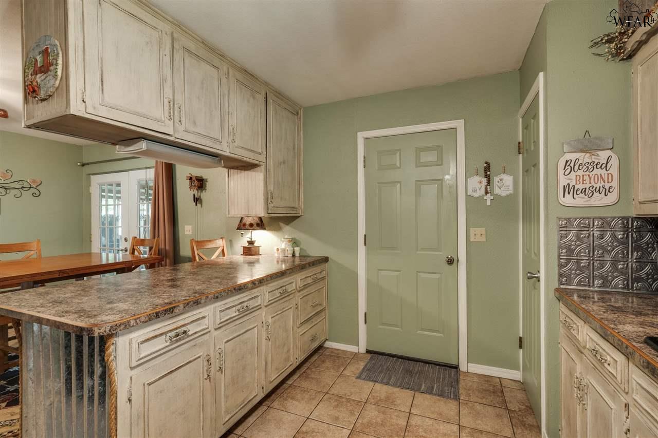 5200 Wildwood Drive, Wichita Falls, Texas image 10