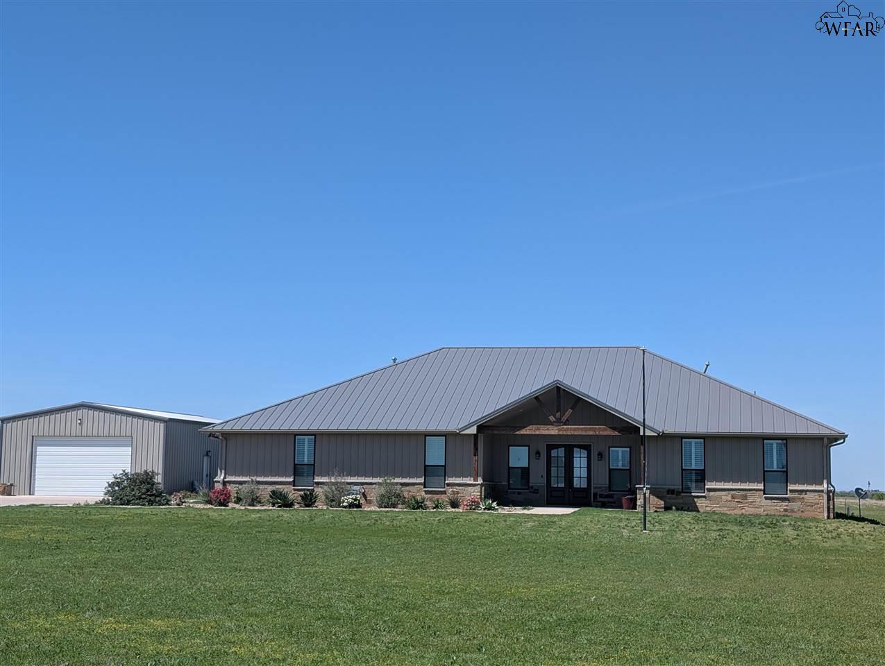 1860 Muller Road, Burkburnett, Texas image 1