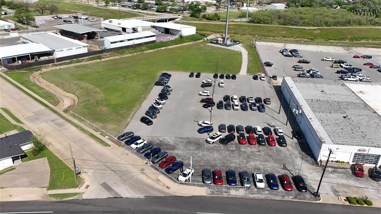 2914 Jacksboro Highway, Wichita Falls, Texas image 1