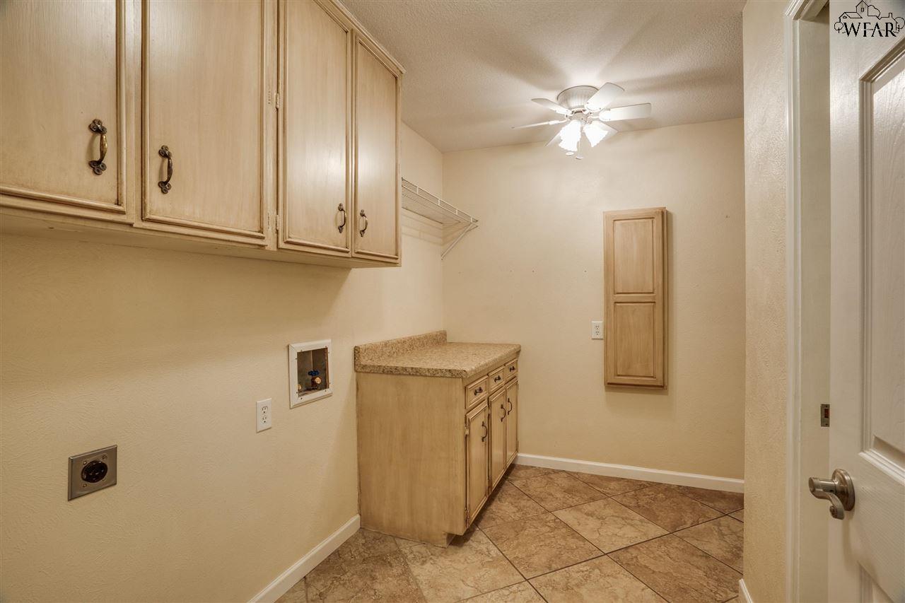4529 Shady Lane, Wichita Falls, Pennsylvania image 22