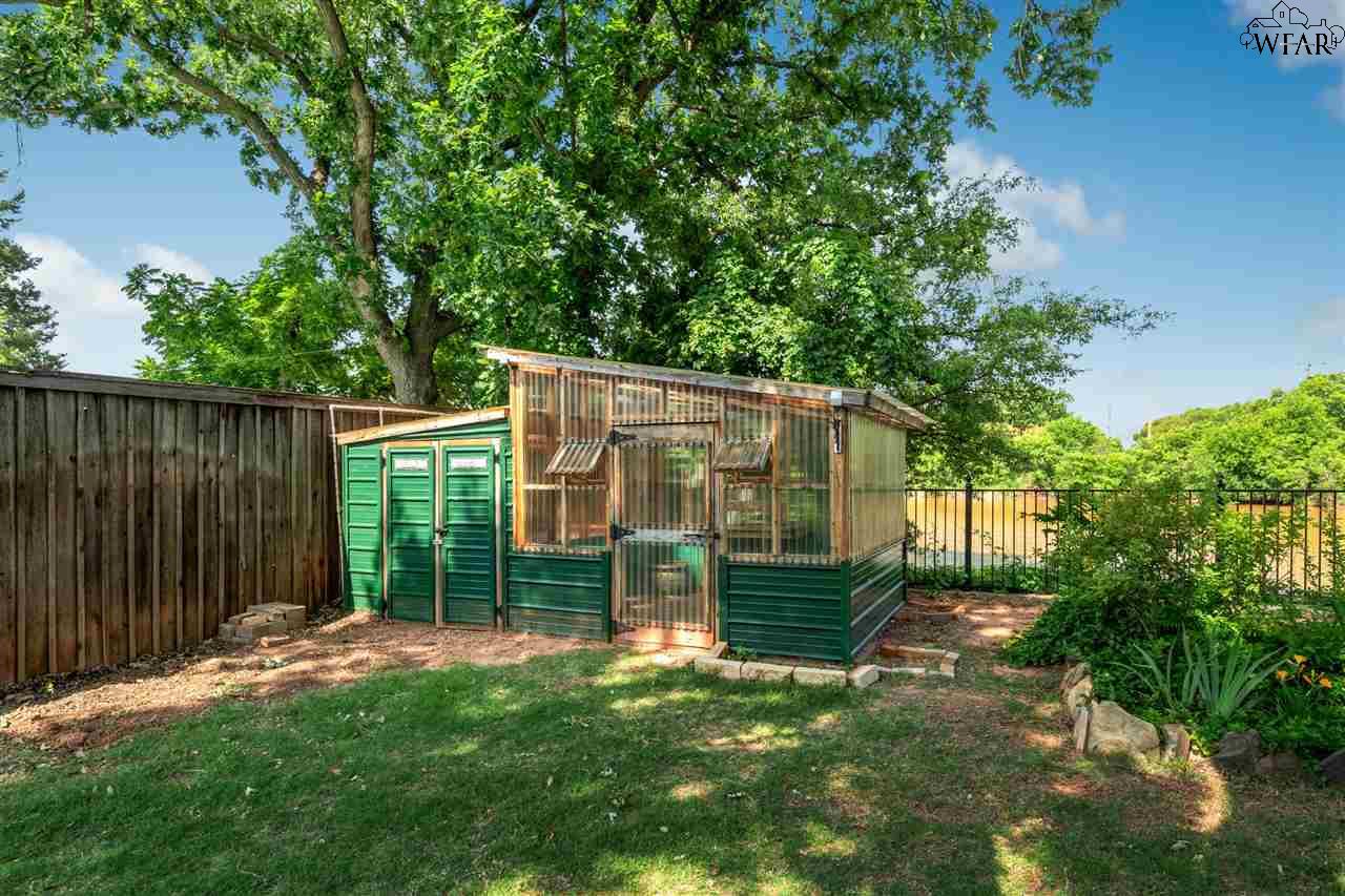 4529 Shady Lane, Wichita Falls, Pennsylvania image 26