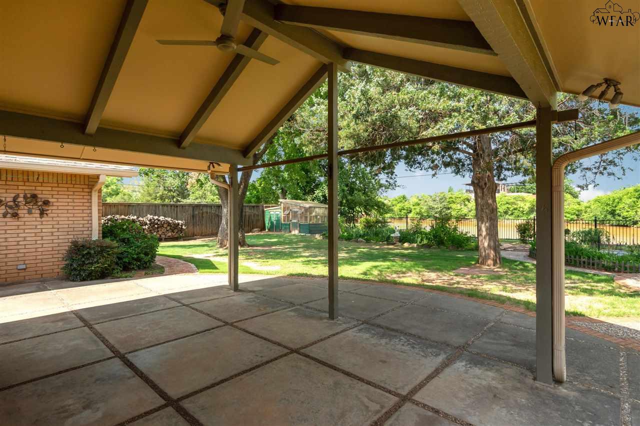 4529 Shady Lane, Wichita Falls, Pennsylvania image 25