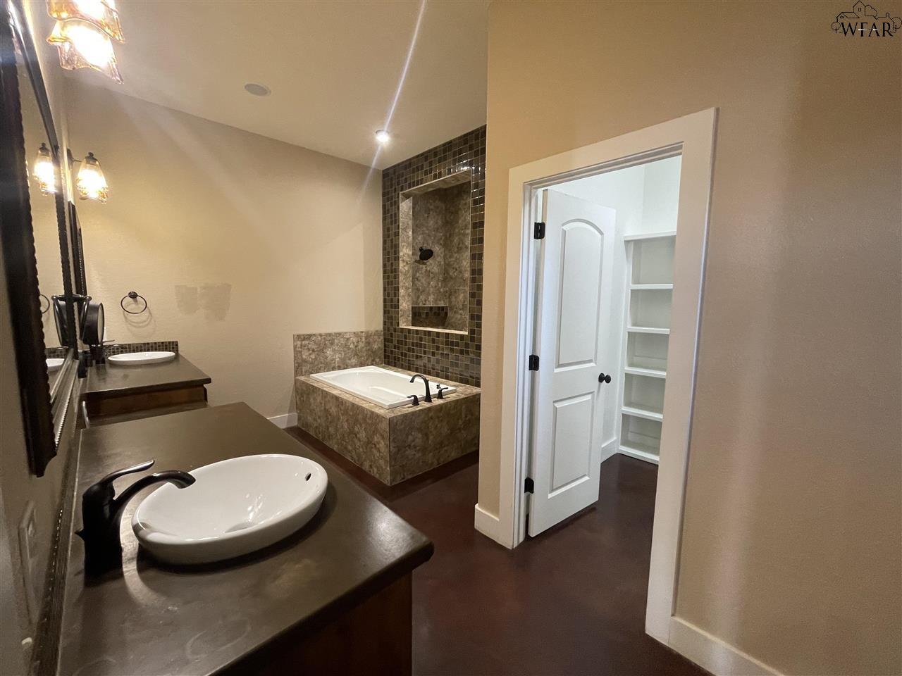 10 Freedom Circle, Wichita Falls, Texas image 22