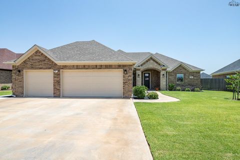 Homes For Rent - 4811 Saddleback Lane<br/> Wichita Falls, TX 76308