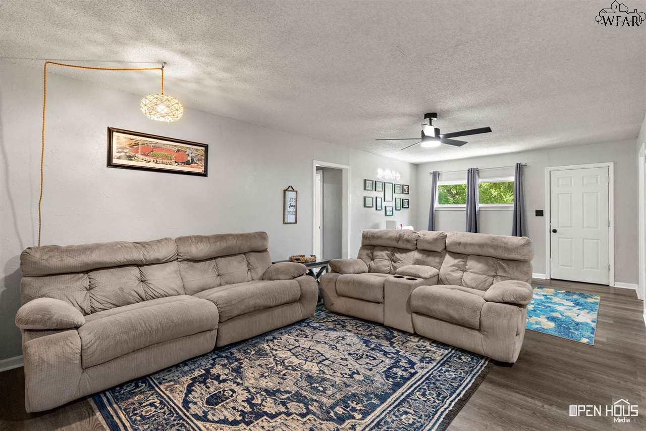 2505 Inglewood Drive, Wichita Falls, Pennsylvania image 9