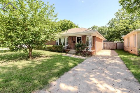 Homes For Sale - 1659 Speedway Avenue<br/> Wichita Falls, TX 76301
