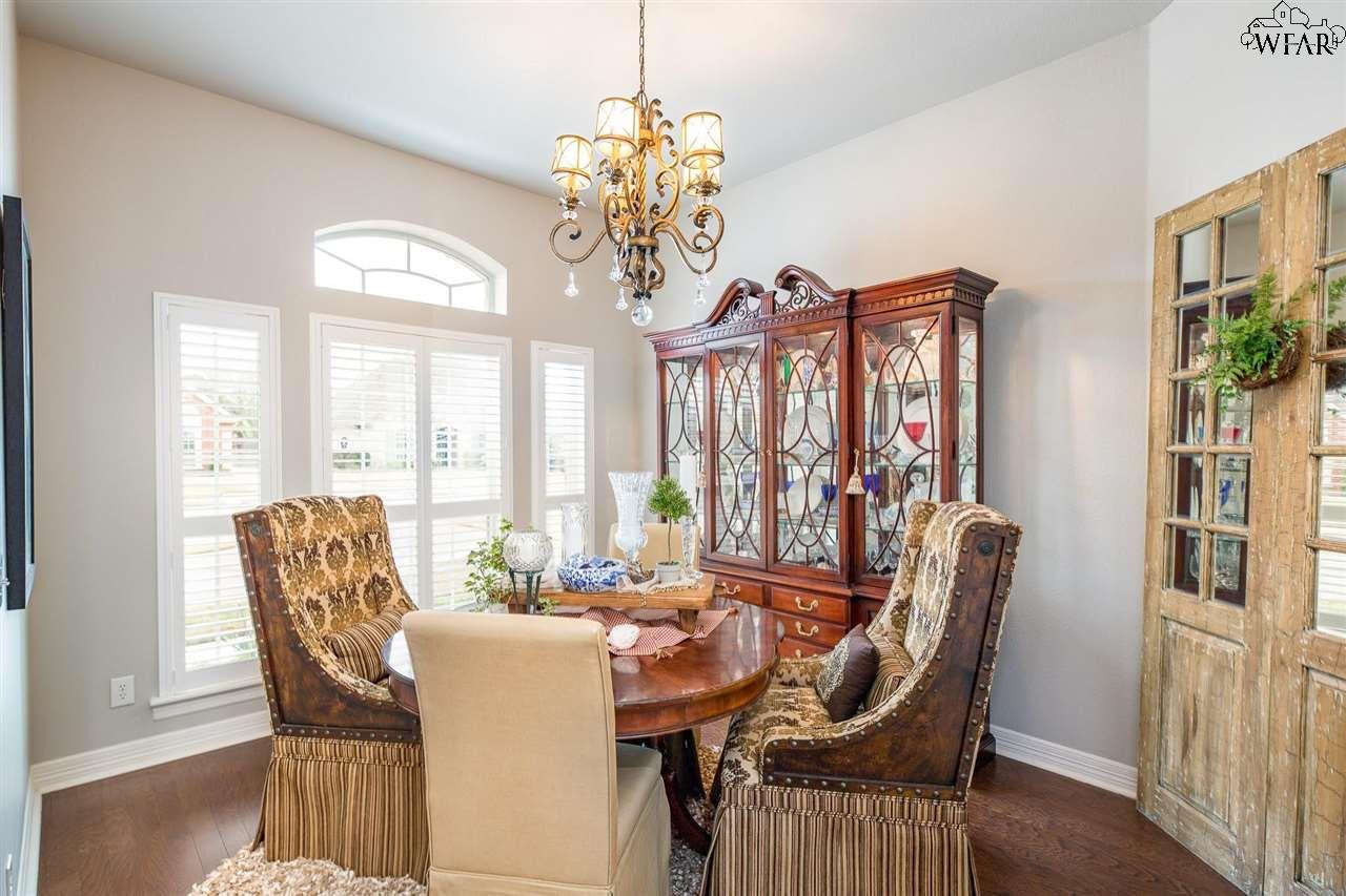4910 Quail Springs Drive, Wichita Falls, Texas image 4
