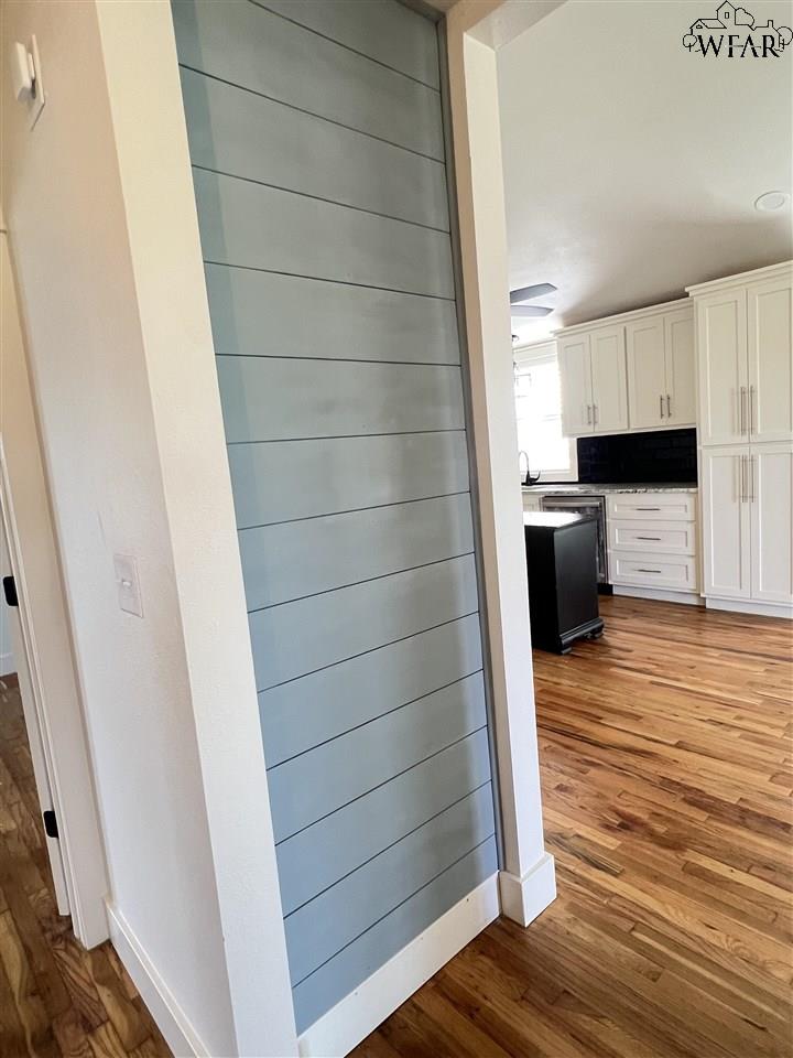 423 E Walnut Street, Archer City, Texas image 18