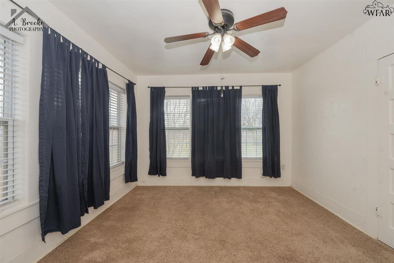 409 W Alameda Street, Iowa Park, Texas image 22
