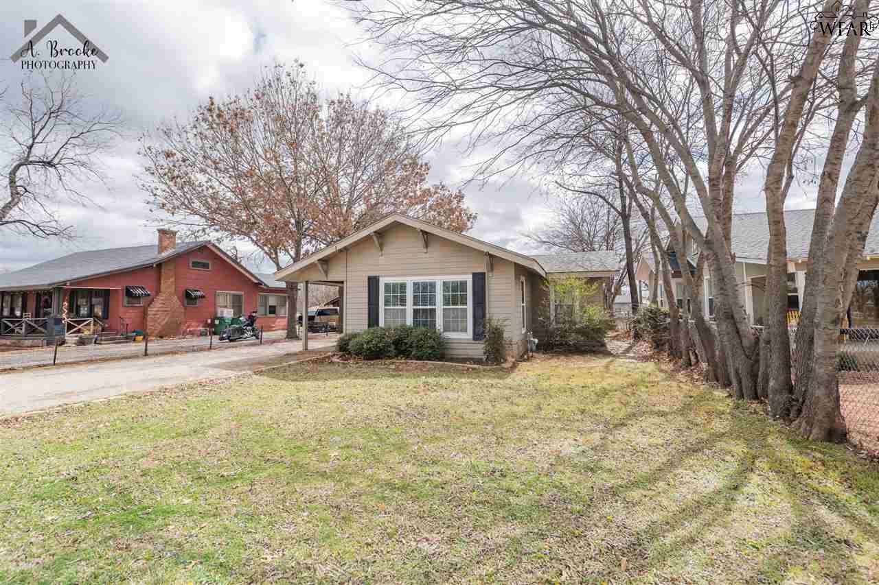 409 W Alameda Street, Iowa Park, Texas image 3
