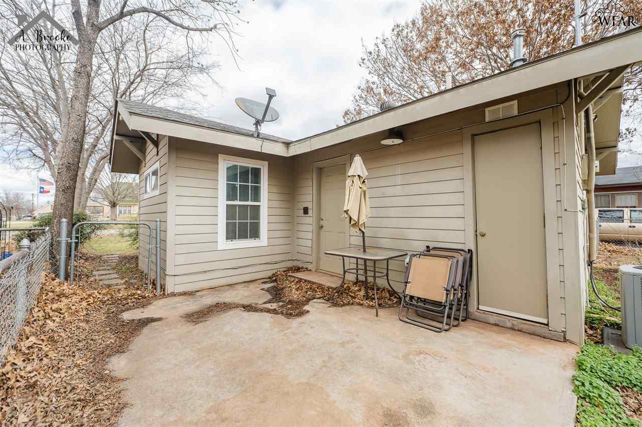 409 W Alameda Street, Iowa Park, Texas image 8