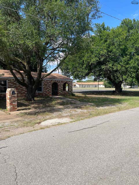 Homes For Sale - 309 W 6th Street<br/> Burkburnett, TX 76354