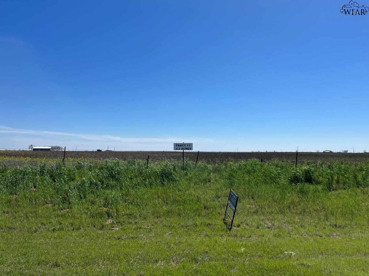 Lot 13 Fm 1177, Thornberry, Texas image 1