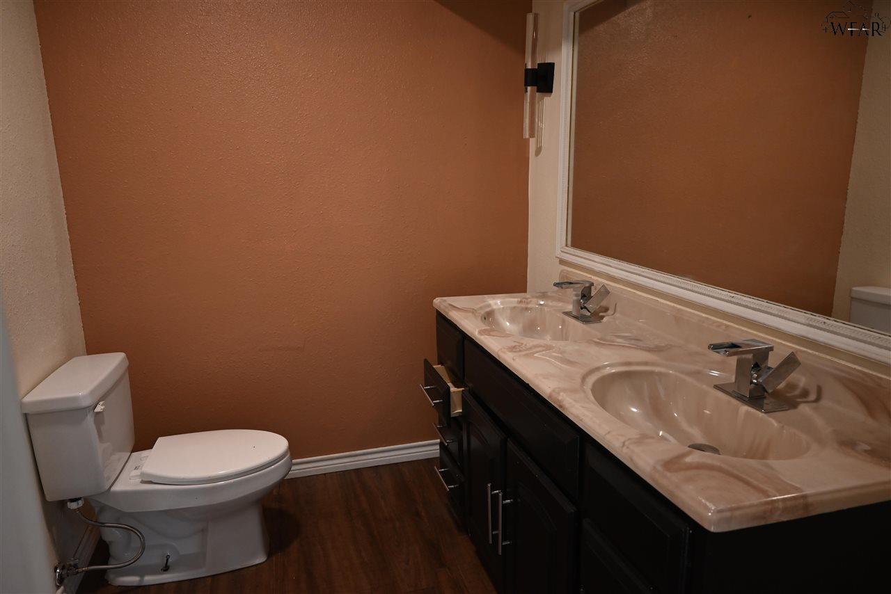 1110 Rosemary Drive, Wichita Falls, Texas image 12
