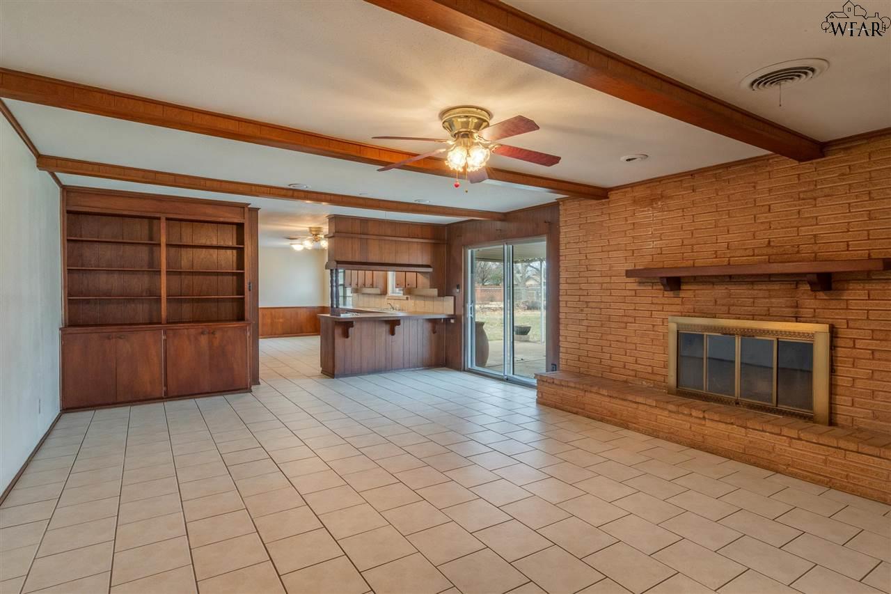 4206 Berwick Drive, Wichita Falls, Texas image 6