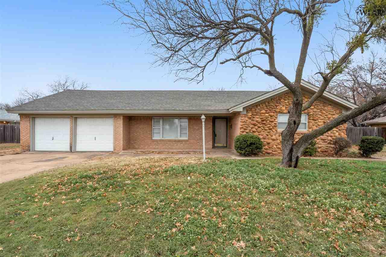 4206 Berwick Drive, Wichita Falls, Texas image 1