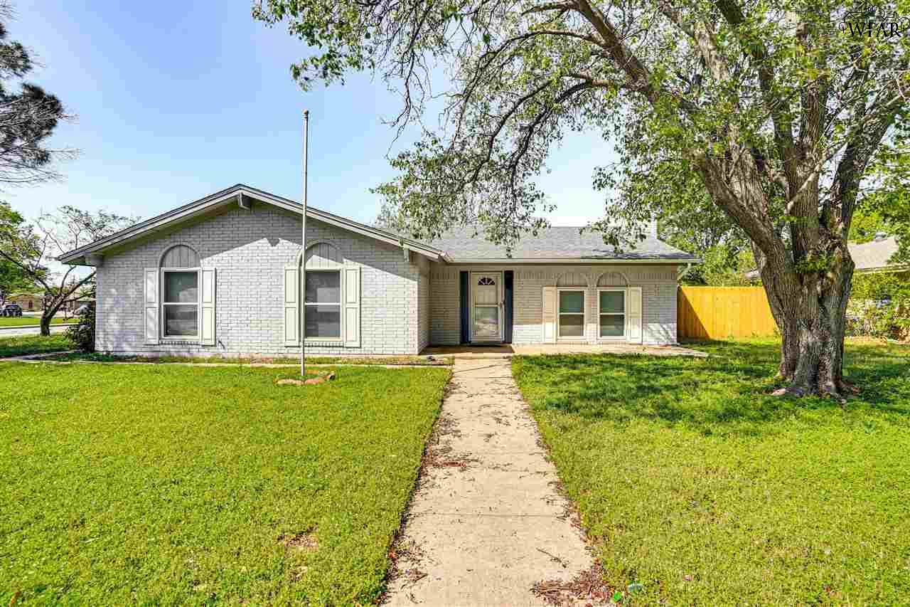 4626 Trailwood Drive, Wichita Falls, Texas image 1