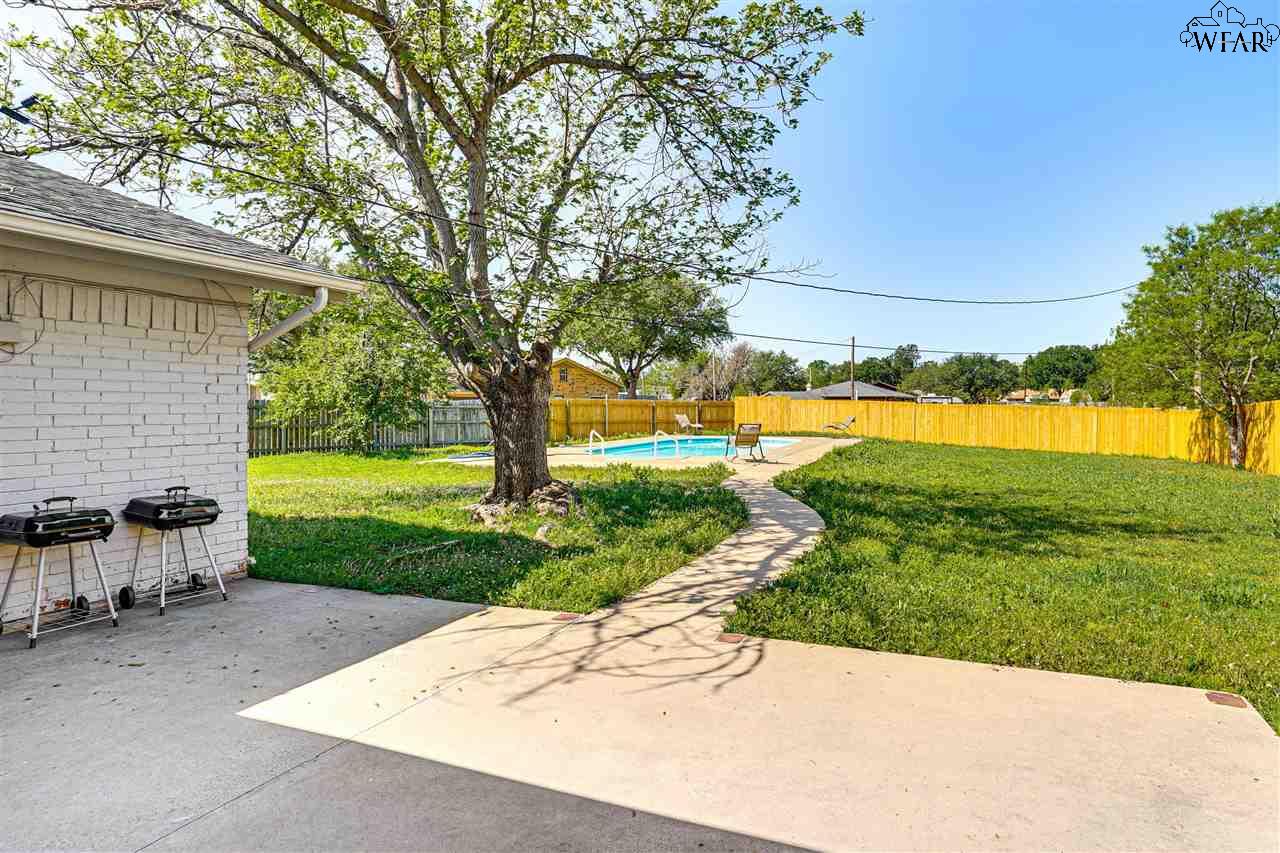 4626 Trailwood Drive, Wichita Falls, Texas image 29