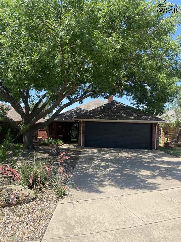 1506 Carol Lane, Wichita Falls, Texas image 1