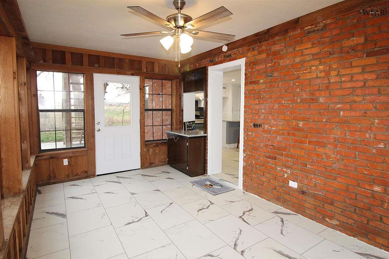 100 Harrison Lane, Petrolia, Texas image 15