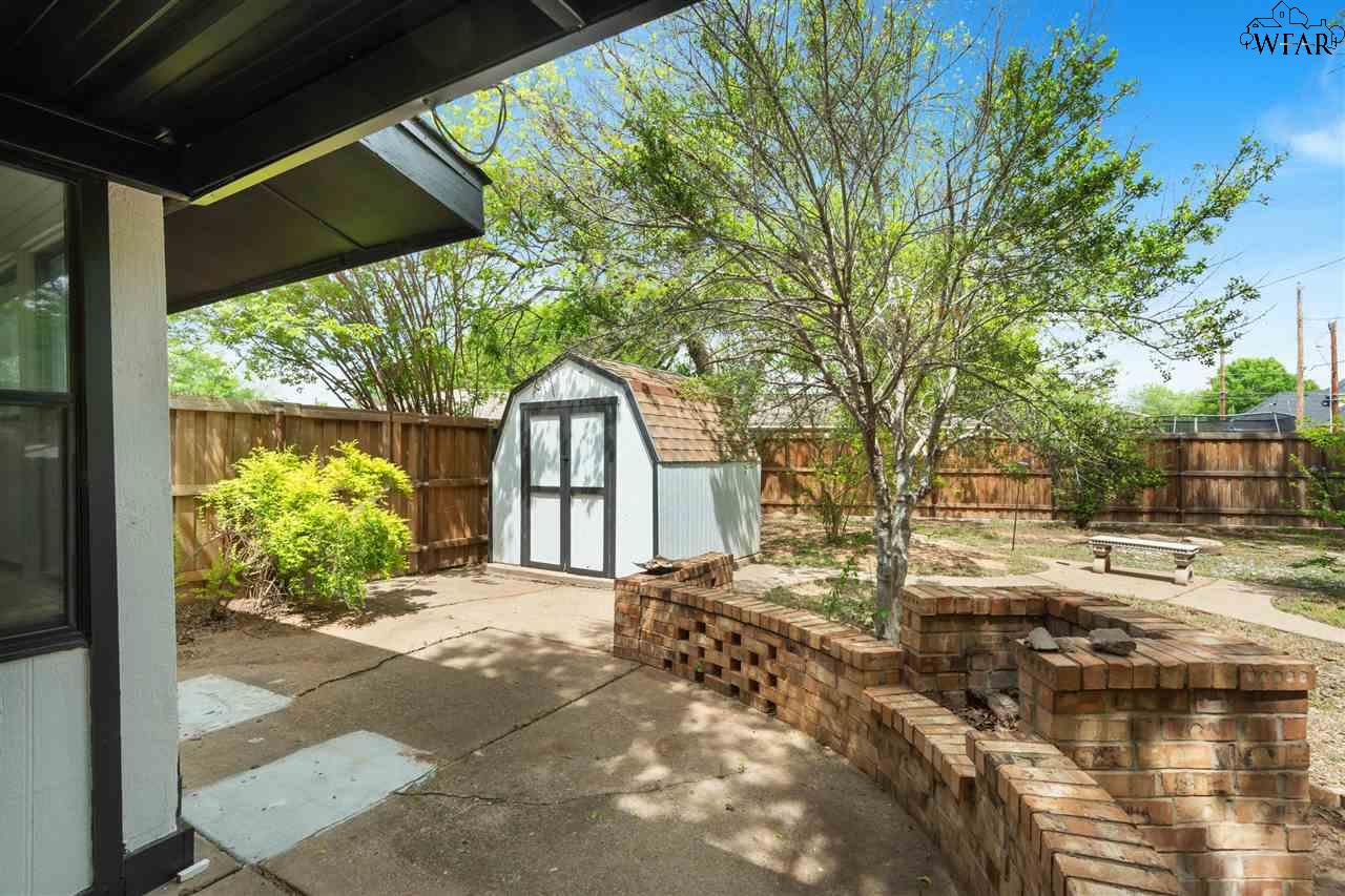 2 Rock Island Circle, Wichita Falls, Texas image 29