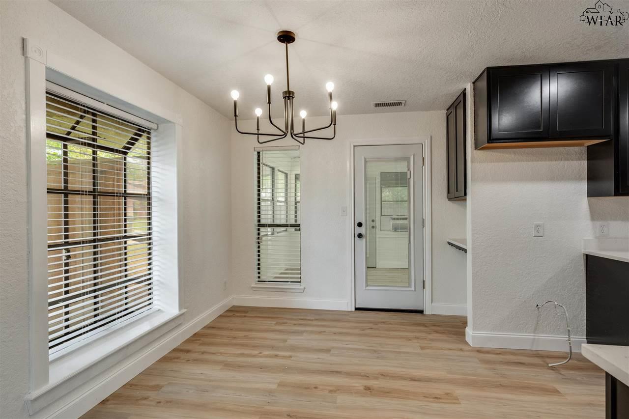 2 Rock Island Circle, Wichita Falls, Texas image 6