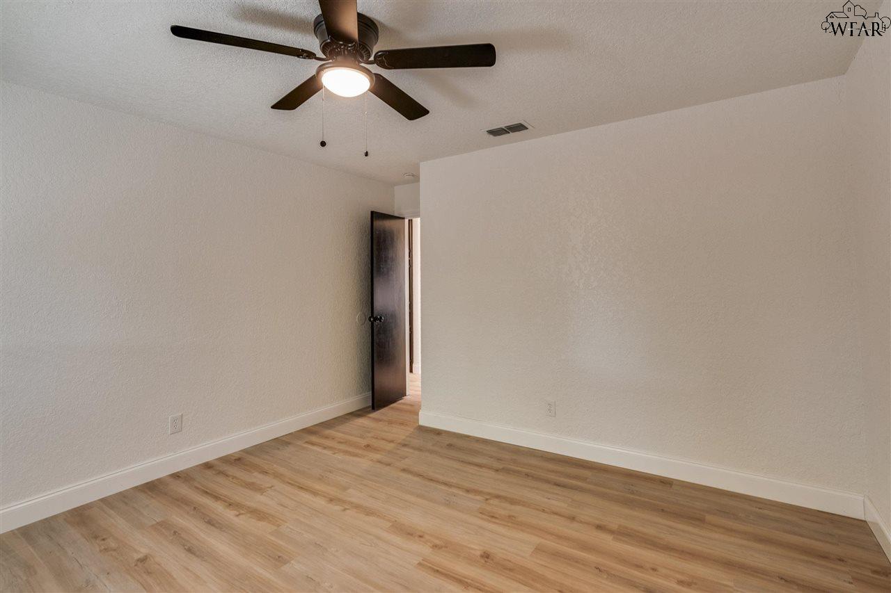 2 Rock Island Circle, Wichita Falls, Texas image 22