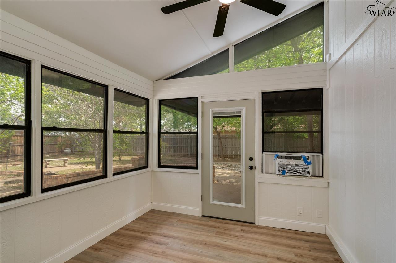 2 Rock Island Circle, Wichita Falls, Texas image 11