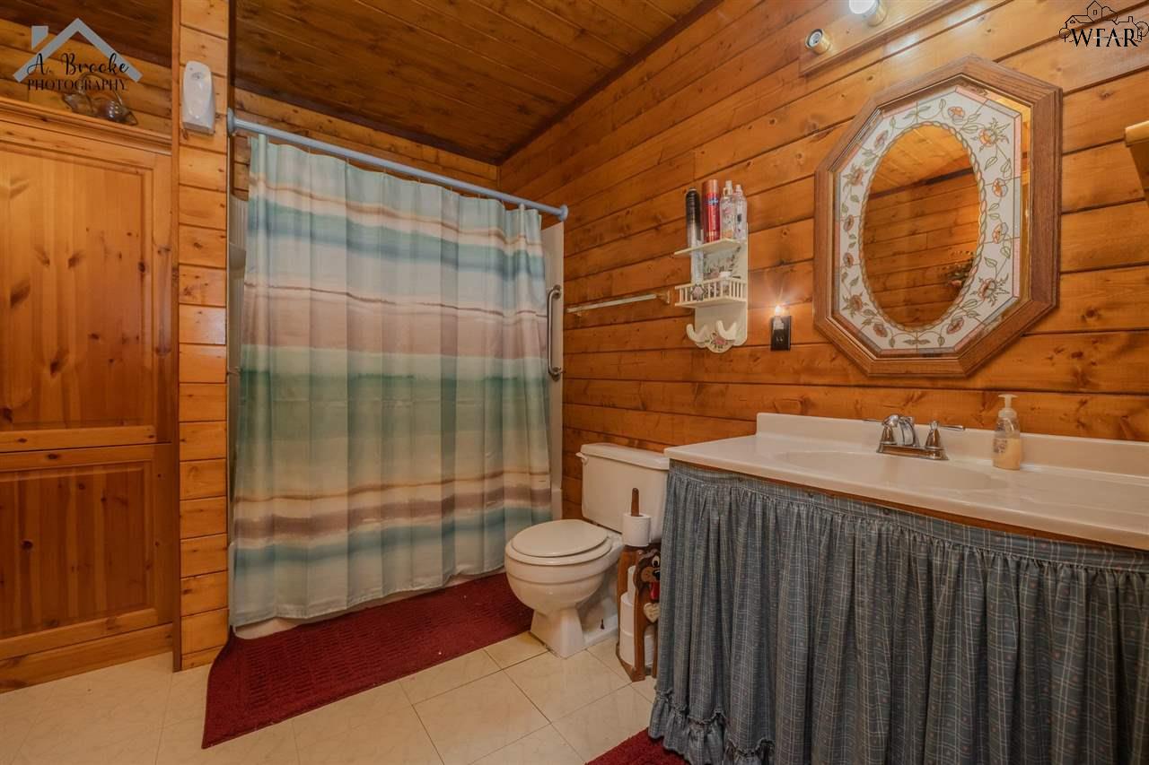 14121 Kamay Road, Electra, Texas image 13