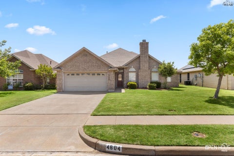 Homes For Sale - 4804 Whisper Wind Drive<br/> Wichita Falls, TX 76310