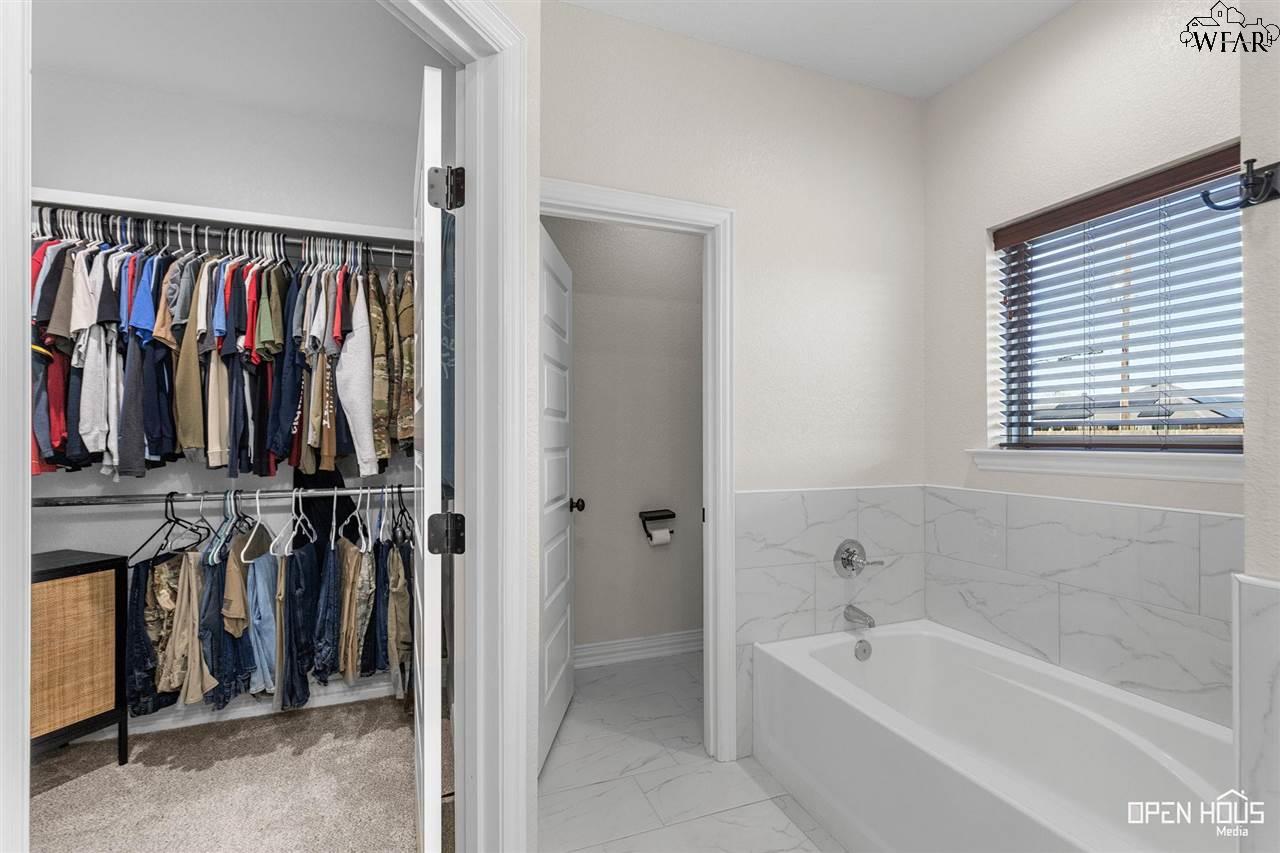 1425 Amherst Street, Burkburnett, Texas image 20
