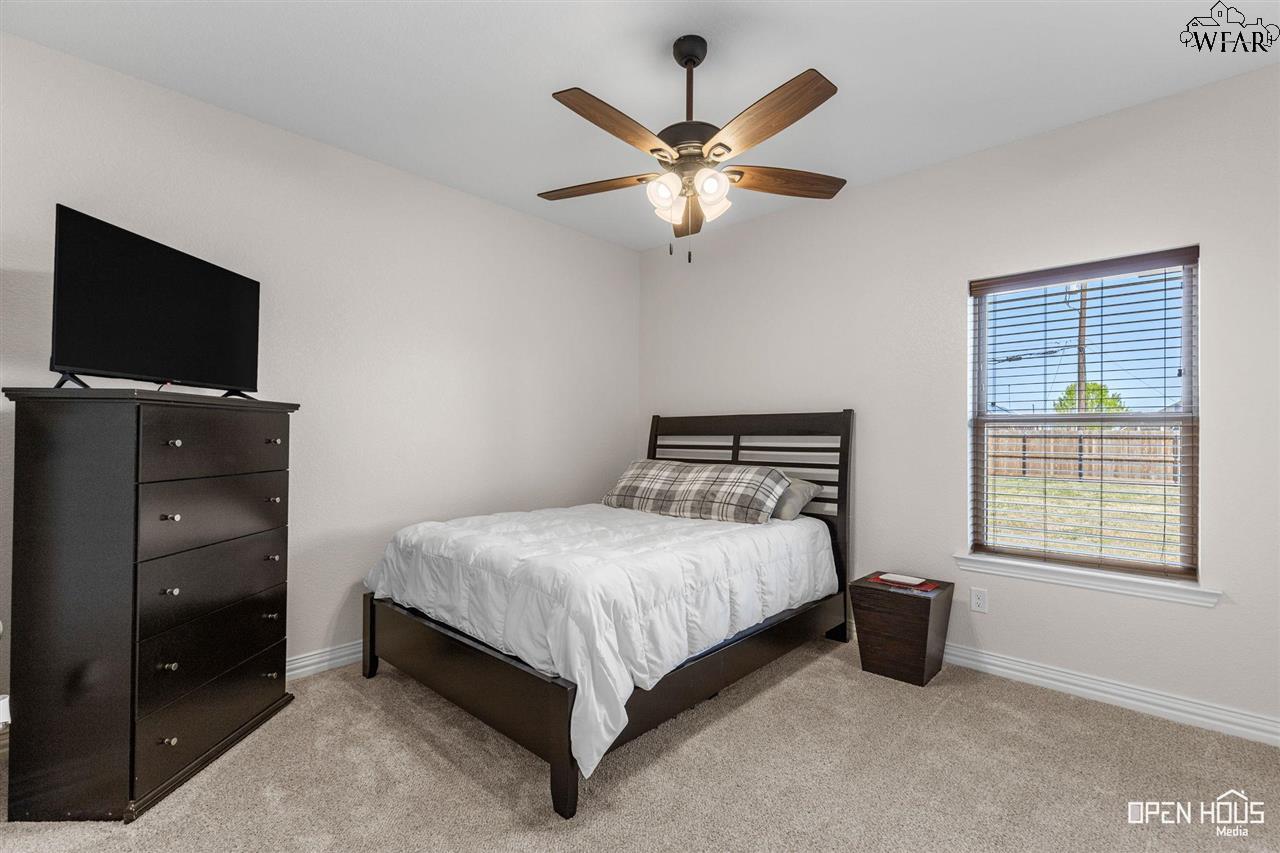 1425 Amherst Street, Burkburnett, Texas image 18