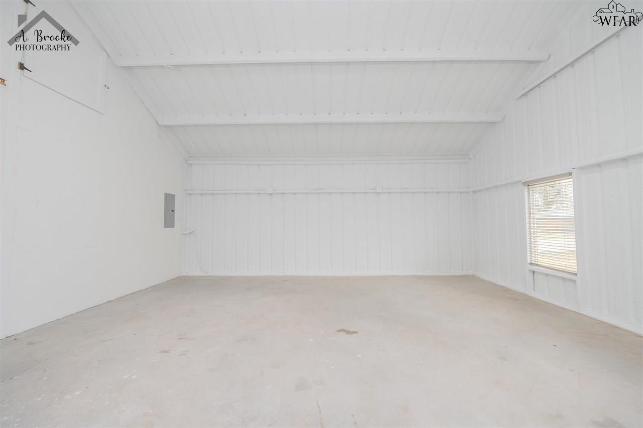 701 Park Street, Burkburnett, Texas image 30