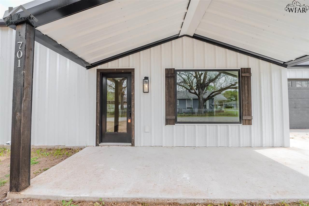 701 Park Street, Burkburnett, Texas image 1