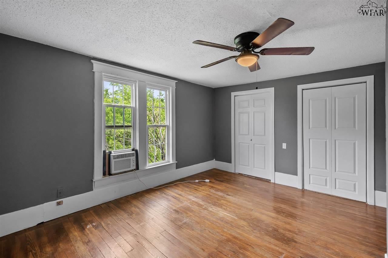 816 E Gilbert Street, Henrietta, Texas image 16