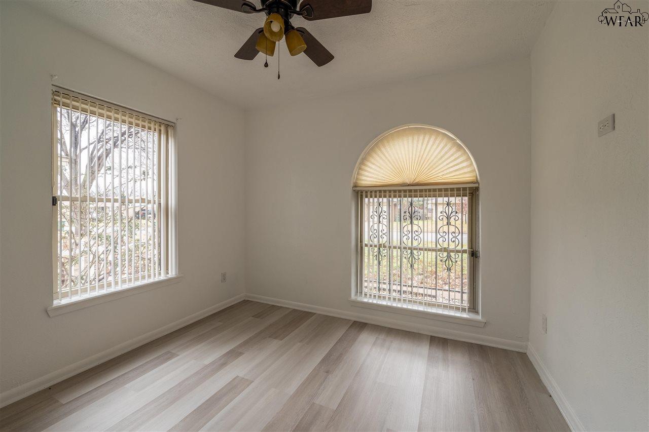 913 Foley Avenue, Iowa Park, Texas image 18