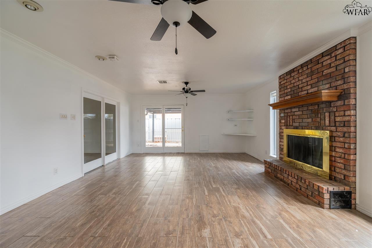 913 Foley Avenue, Iowa Park, Texas image 14