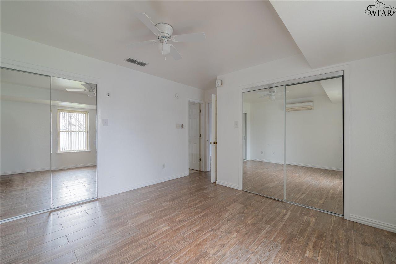 913 Foley Avenue, Iowa Park, Texas image 13